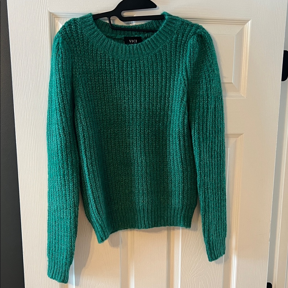 Vici Green Crew Neck Sweater